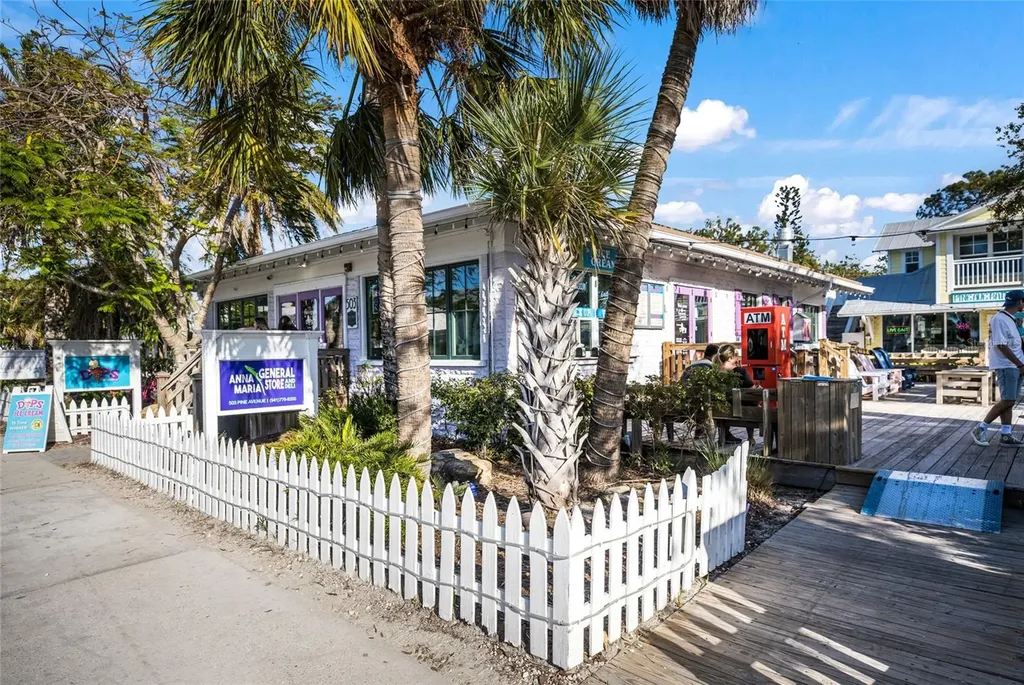 518 58th Street Holmes Beach FL 34217