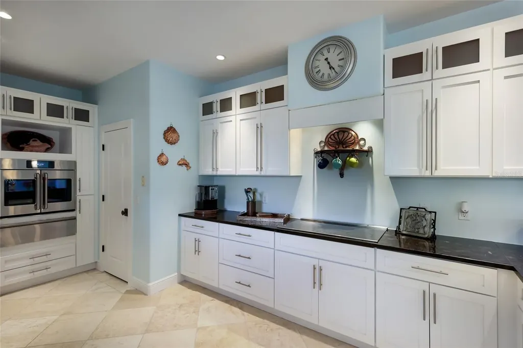 518 58th Street Holmes Beach FL 34217