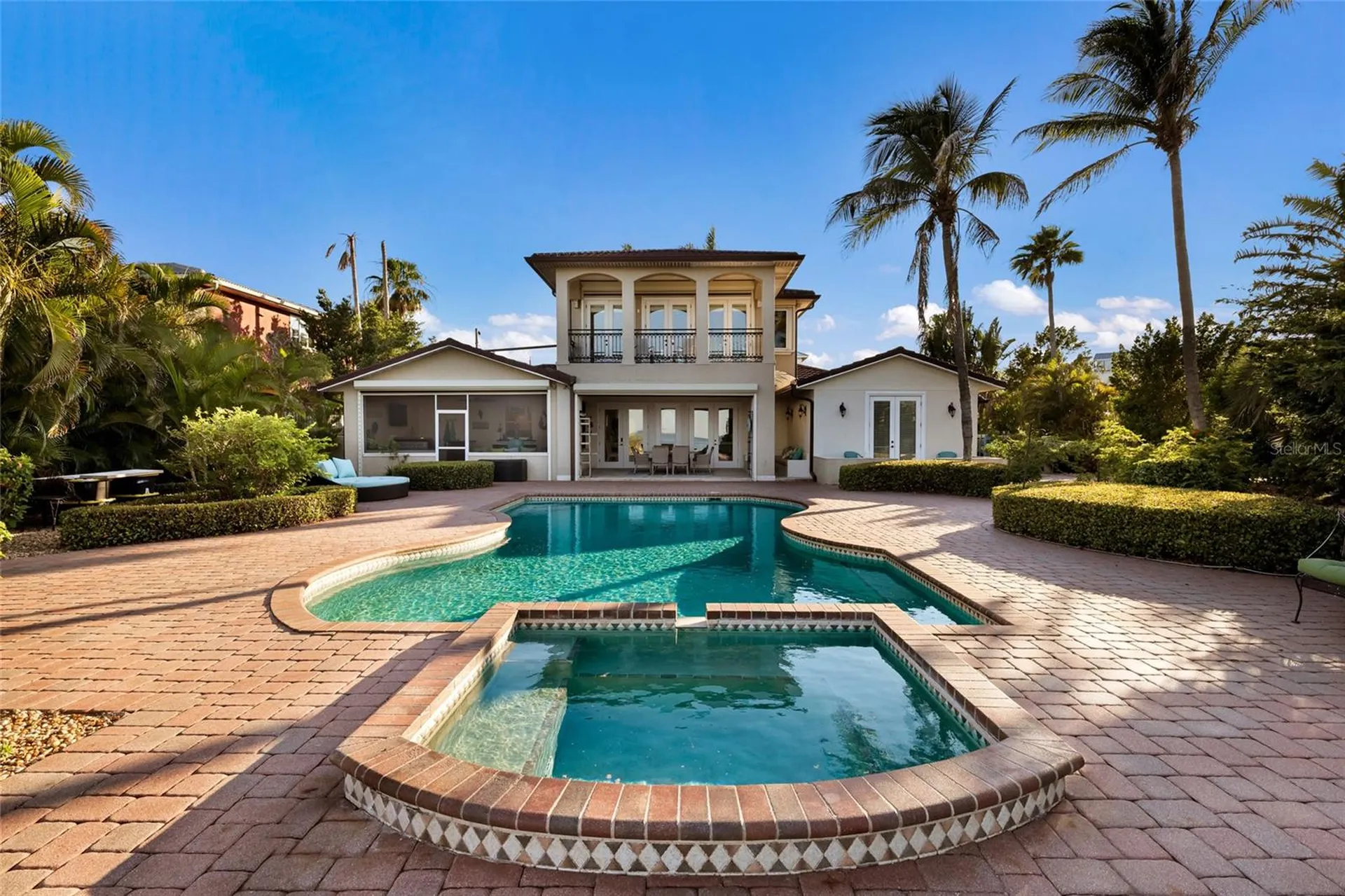 518 58th Street Holmes Beach FL 34217