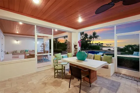 518 58th Street Holmes Beach FL 34217