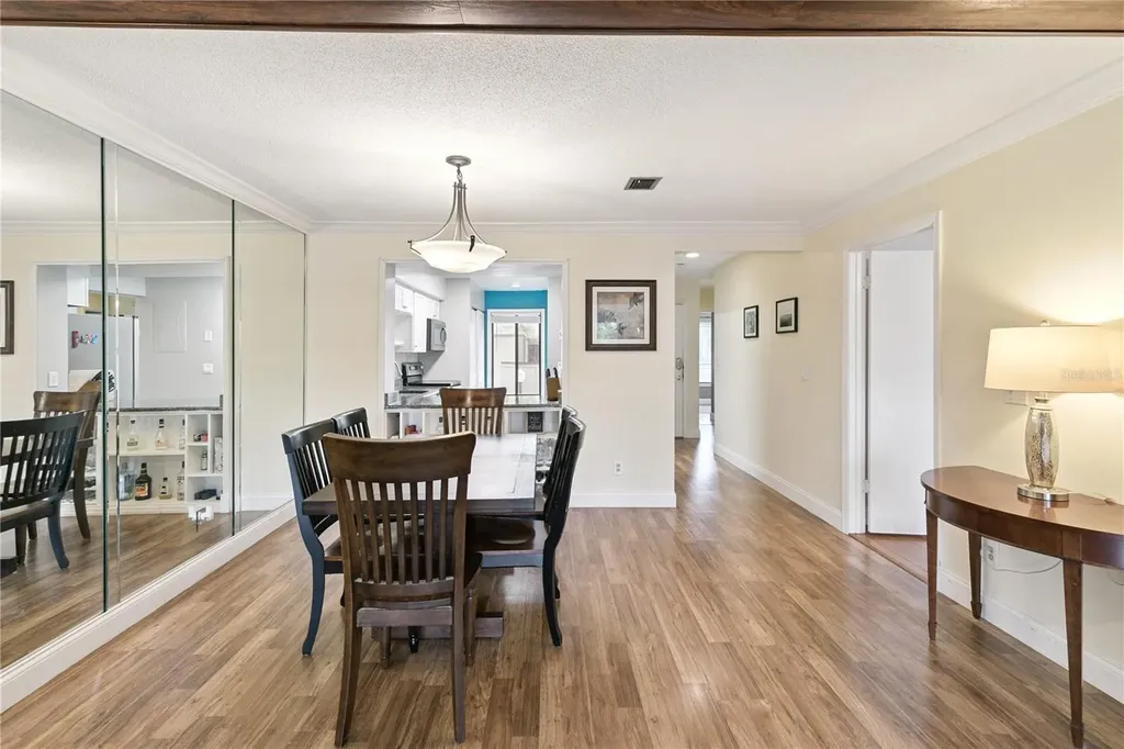 5321 Indian Creek Drive Orlando FL 32811
