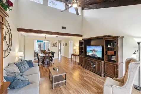 5321 Indian Creek Drive Orlando FL 32811