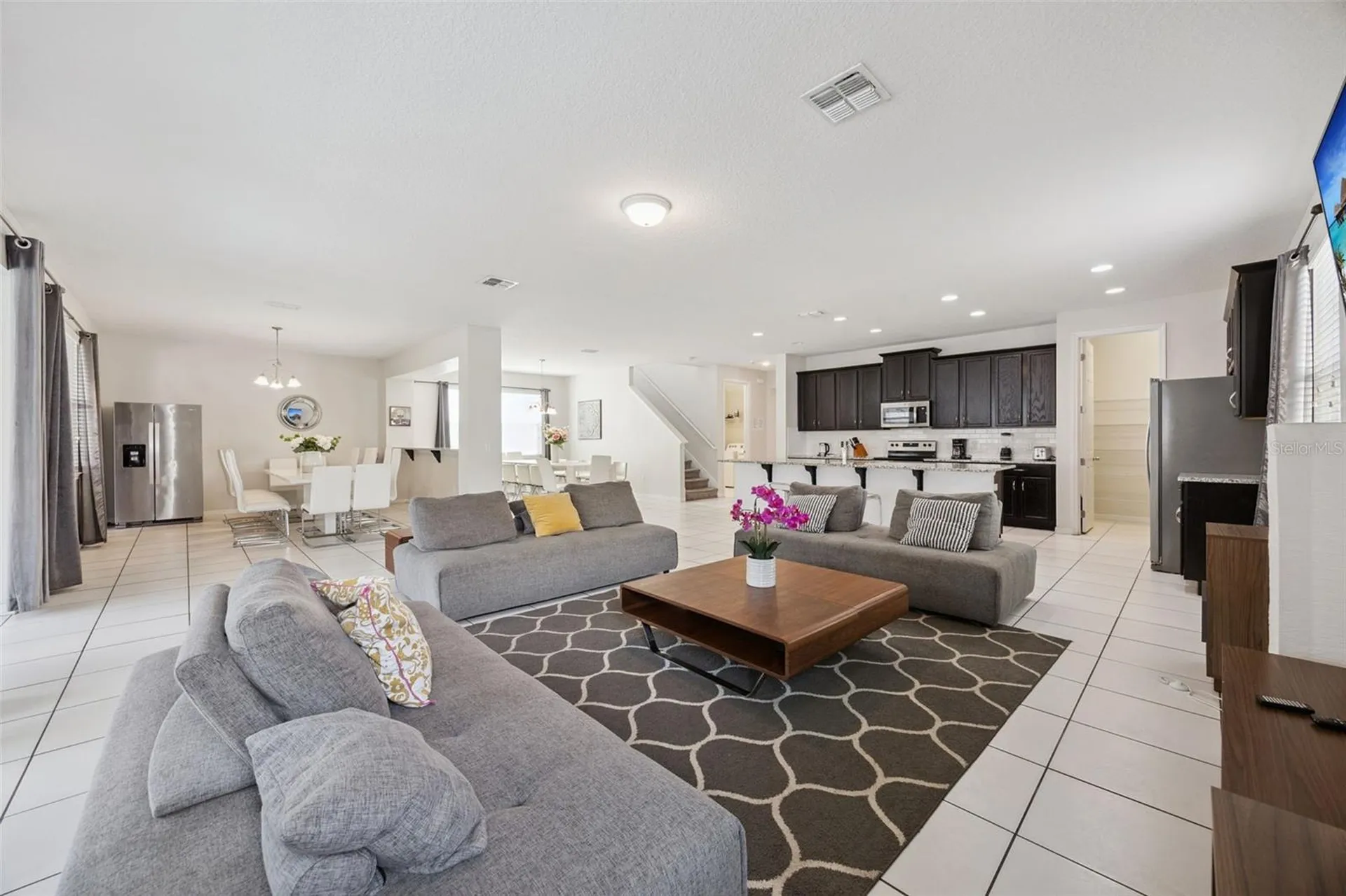 9008 Sunshine Ridge Loop Kissimmee FL 34747