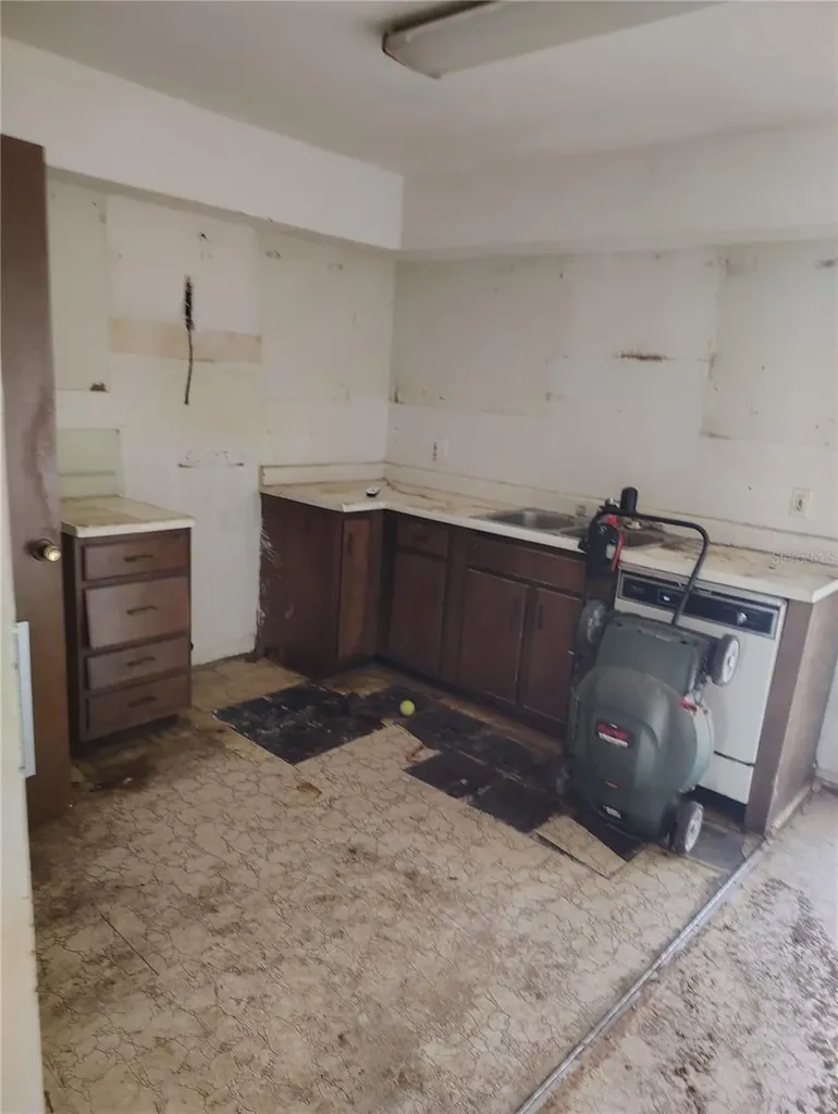 3996 Crayrich Circle Orlando FL 32839