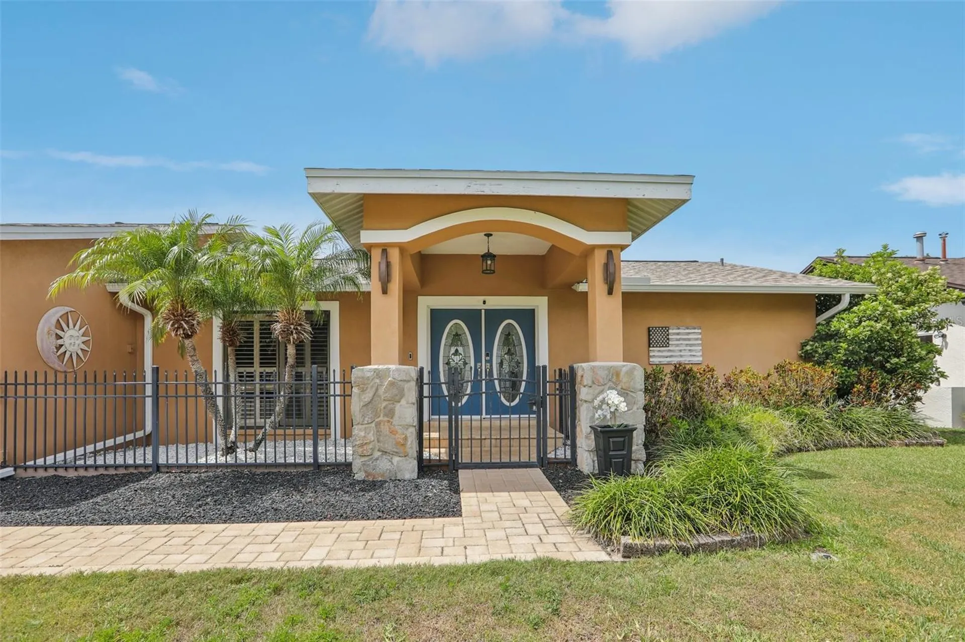 5916 Oakhurst Drive Seminole FL 33772