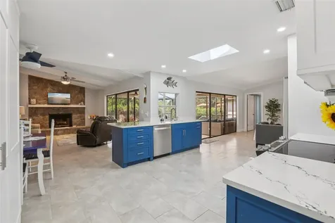 5916 Oakhurst Drive Seminole FL 33772
