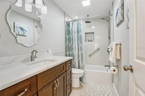 5916 Oakhurst Drive Seminole FL 33772