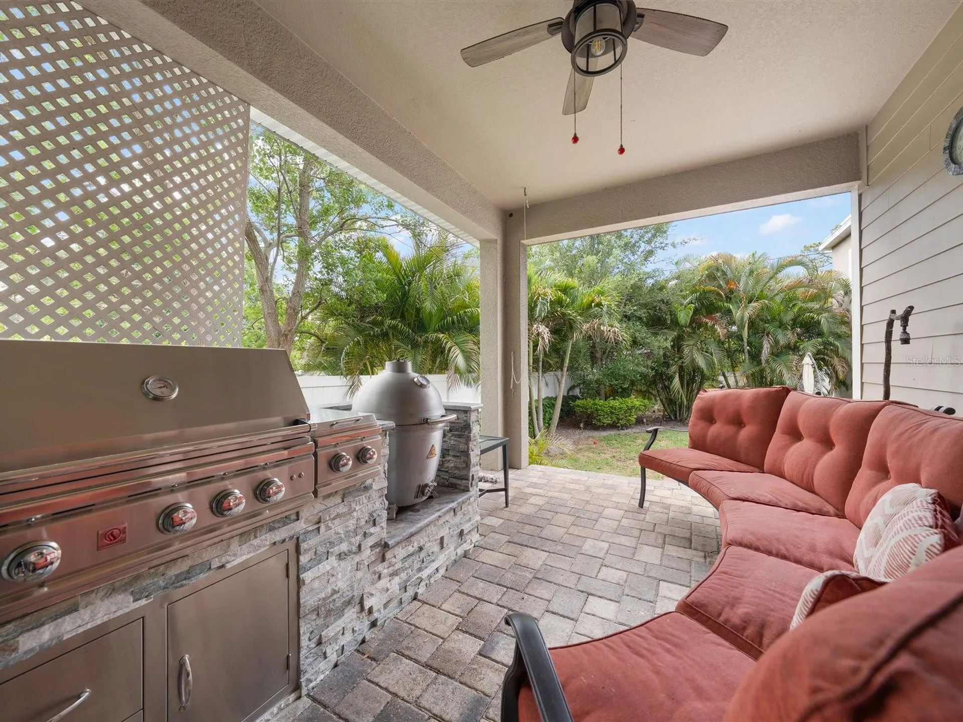 710 36th Avenue N St Petersburg FL 33704
