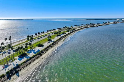 460 S Paula Drive Dunedin FL 34698