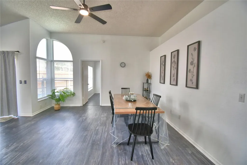 2935 Dickens Circle Kissimmee FL 34747