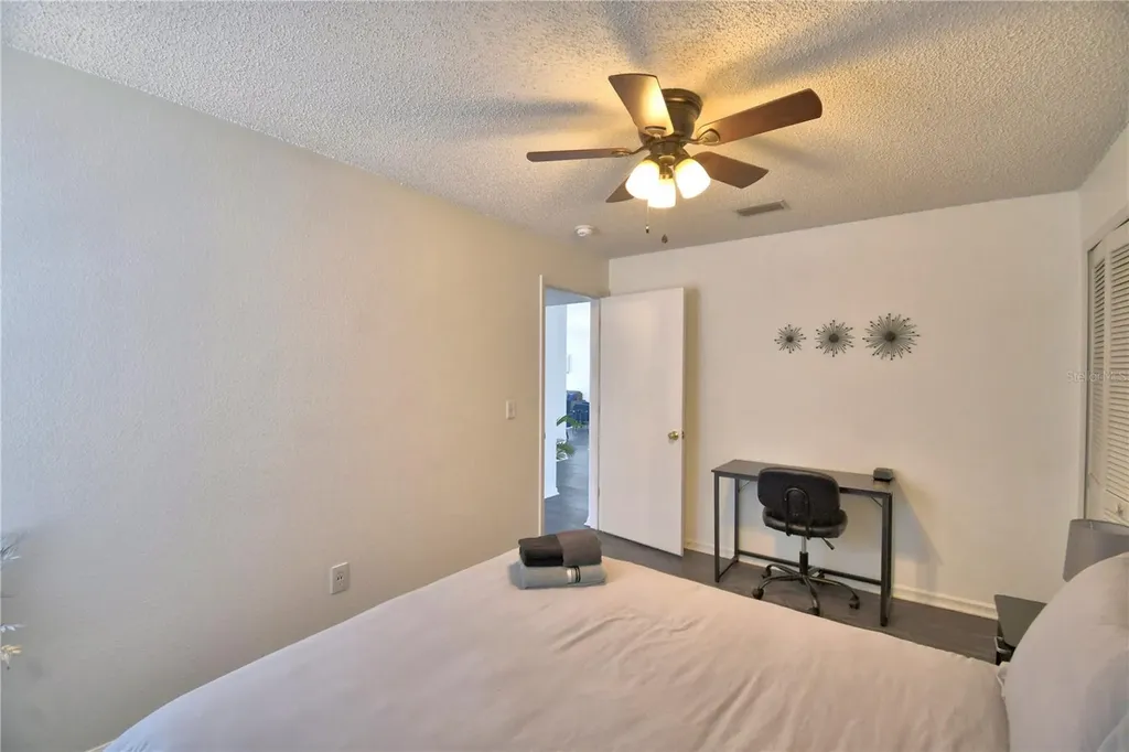 2935 Dickens Circle Kissimmee FL 34747