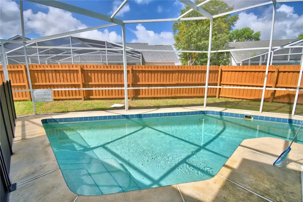 2935 Dickens Circle Kissimmee FL 34747