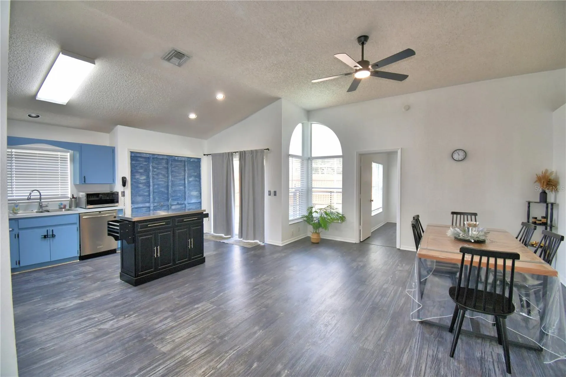 2935 Dickens Circle Kissimmee FL 34747