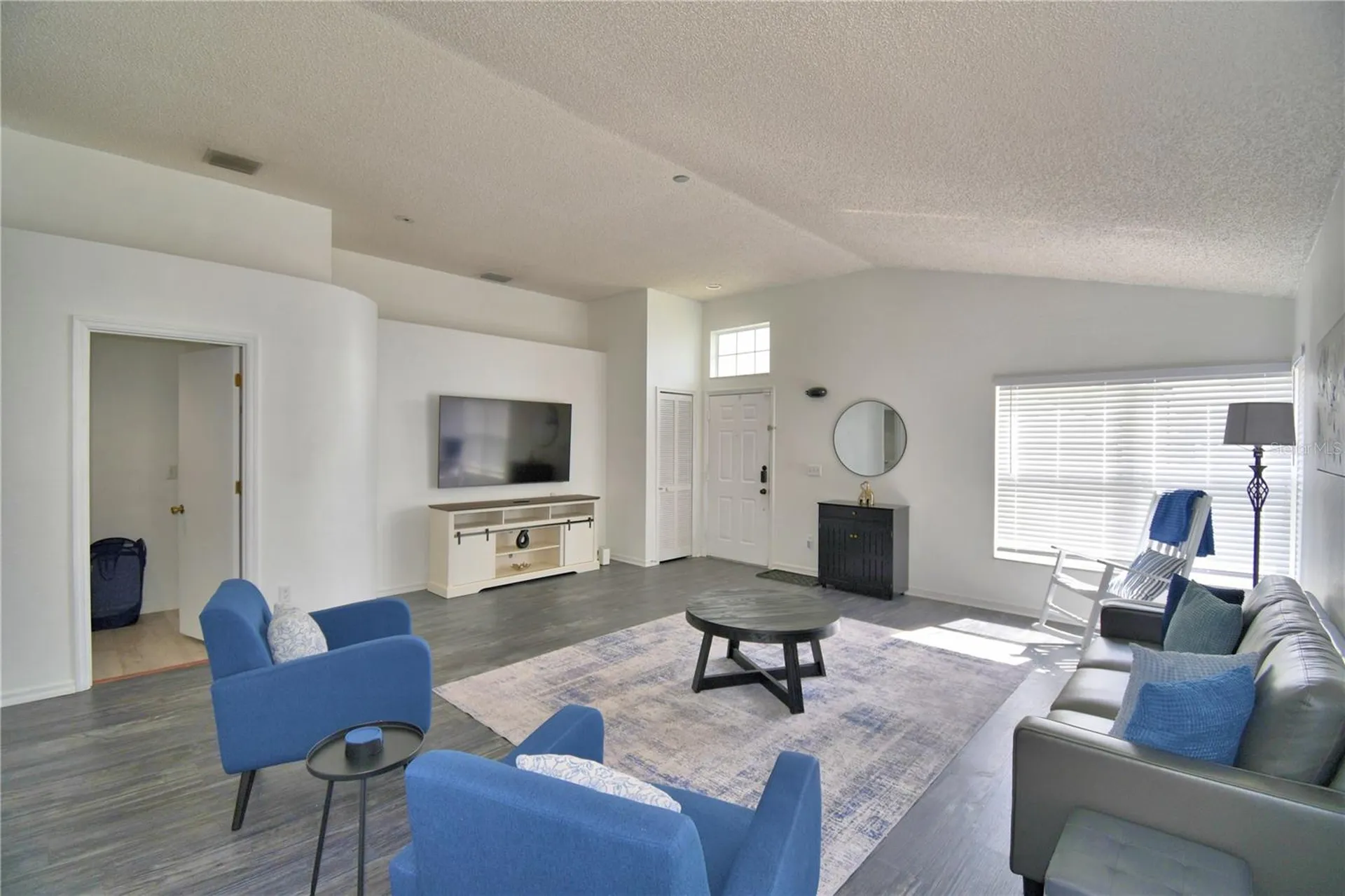 2935 Dickens Circle Kissimmee FL 34747