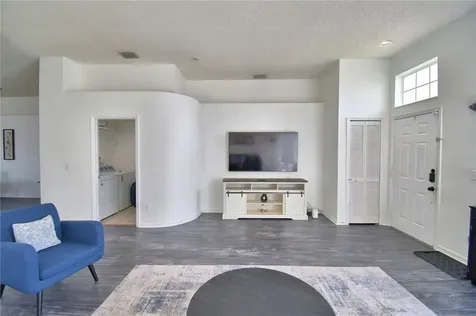 2935 Dickens Circle Kissimmee FL 34747