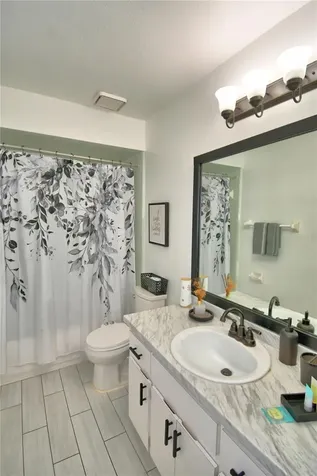 2935 Dickens Circle Kissimmee FL 34747