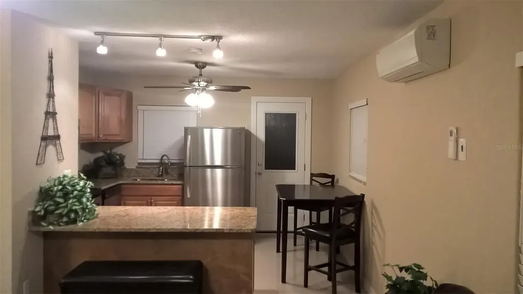 2512 Musselwhite Avenue Orlando FL 32804