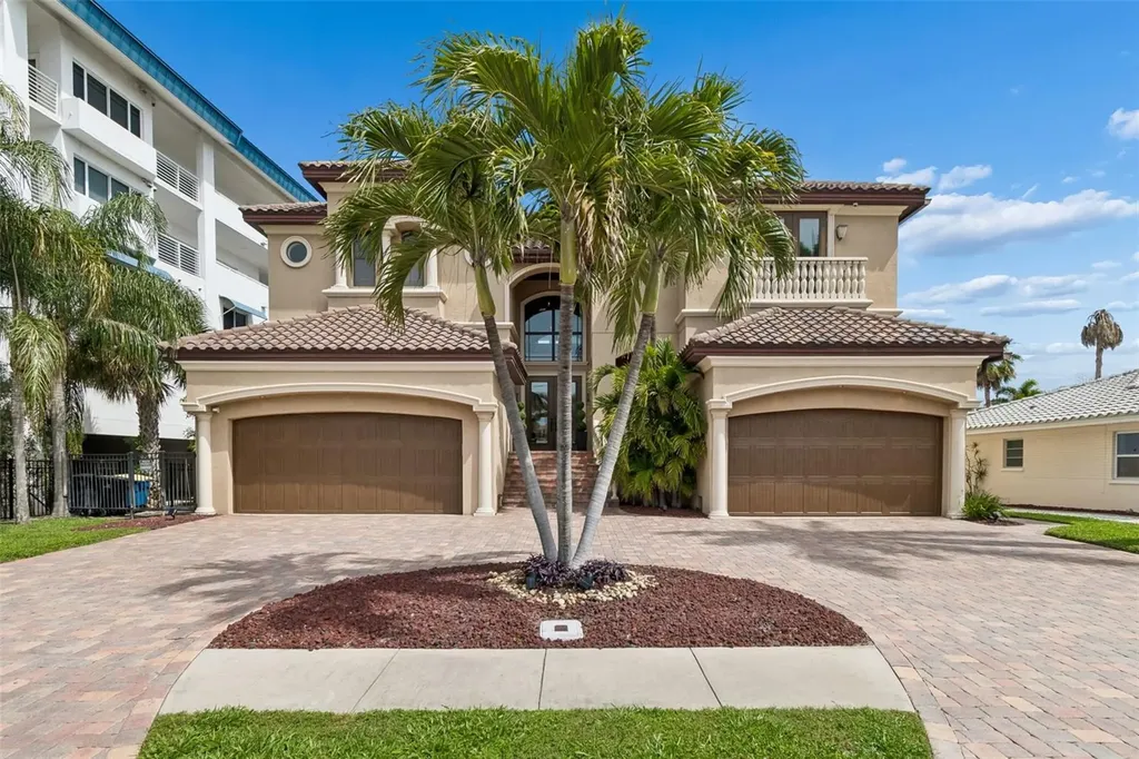 108 Bayside Drive Clearwater Beach FL 33767