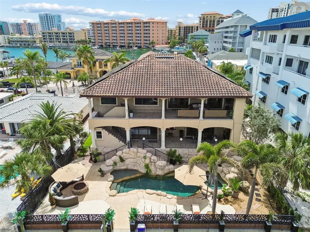 108 Bayside Drive Clearwater Beach FL 33767