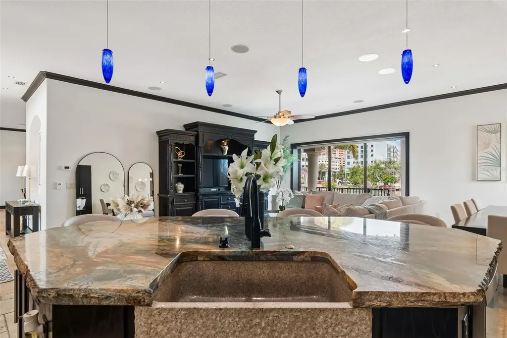 108 Bayside Drive Clearwater Beach FL 33767