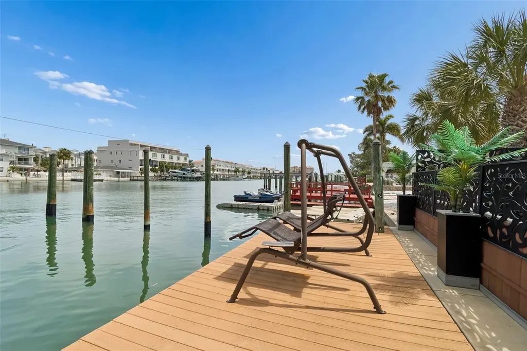 108 Bayside Drive Clearwater Beach FL 33767