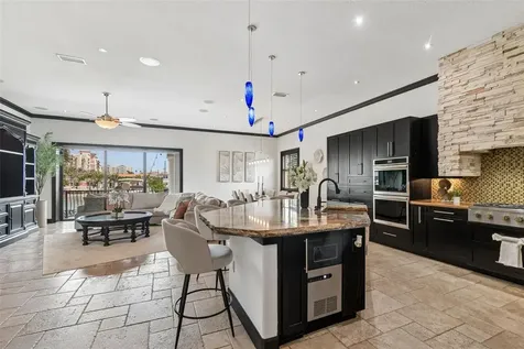 108 Bayside Drive Clearwater Beach FL 33767