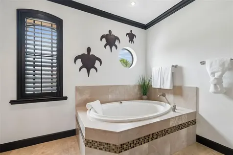 108 Bayside Drive Clearwater Beach FL 33767