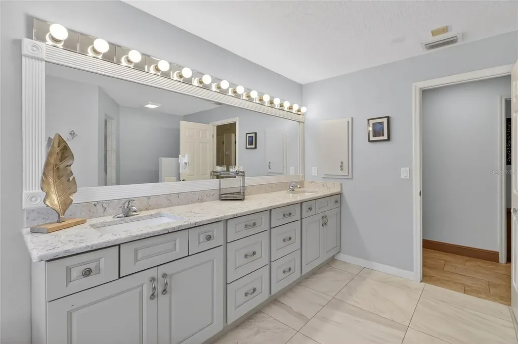 5965 Pier Place Drive Lakeland FL 33813