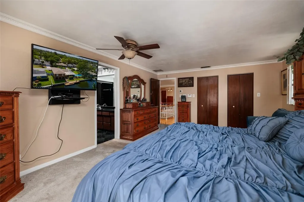 1449 45th Avenue NE St Petersburg FL 33703