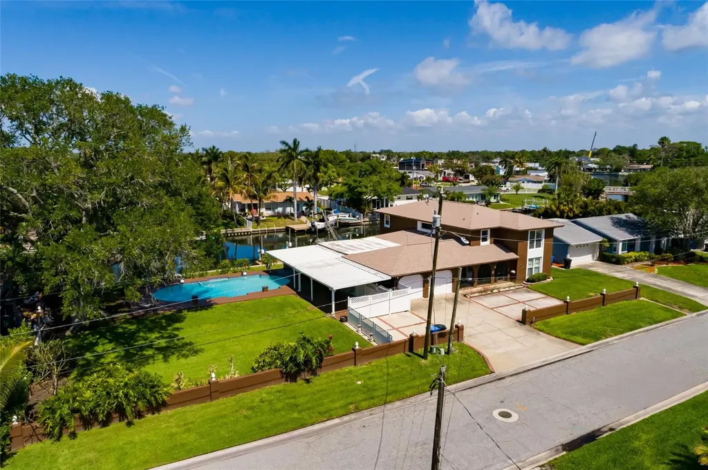 1449 45th Avenue NE St Petersburg FL 33703