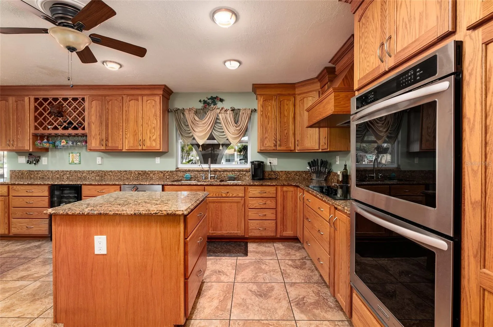 1449 45th Avenue NE St Petersburg FL 33703