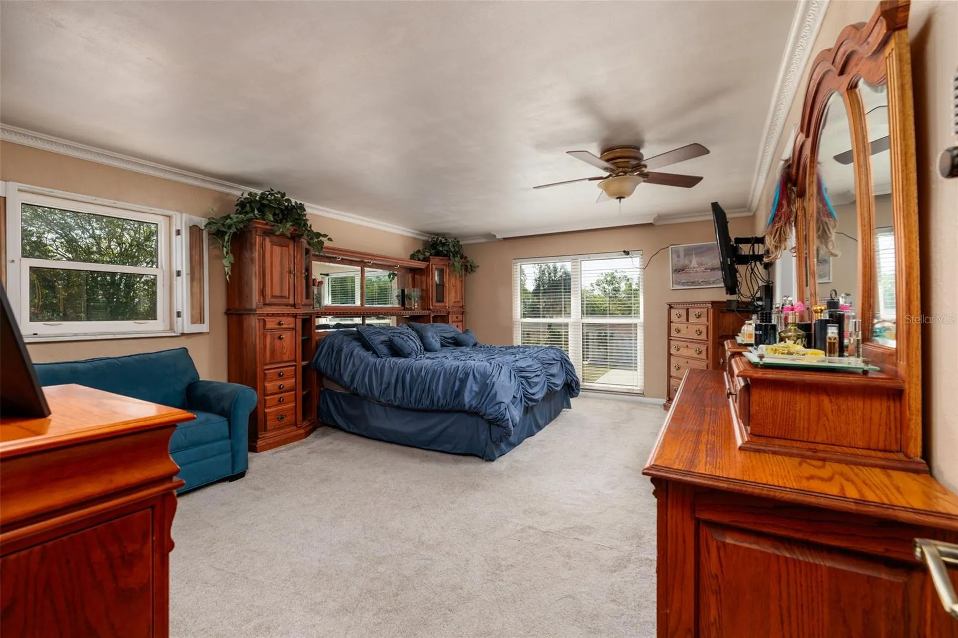 1449 45th Avenue NE St Petersburg FL 33703