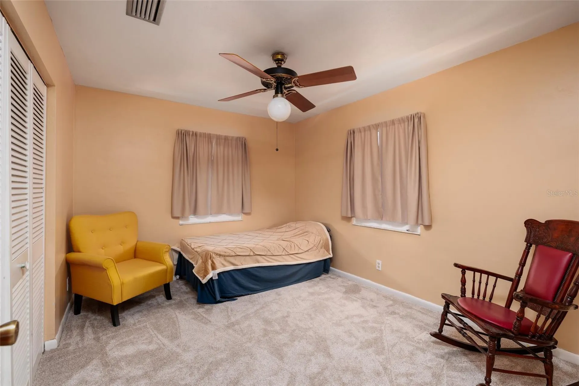 1449 45th Avenue NE St Petersburg FL 33703