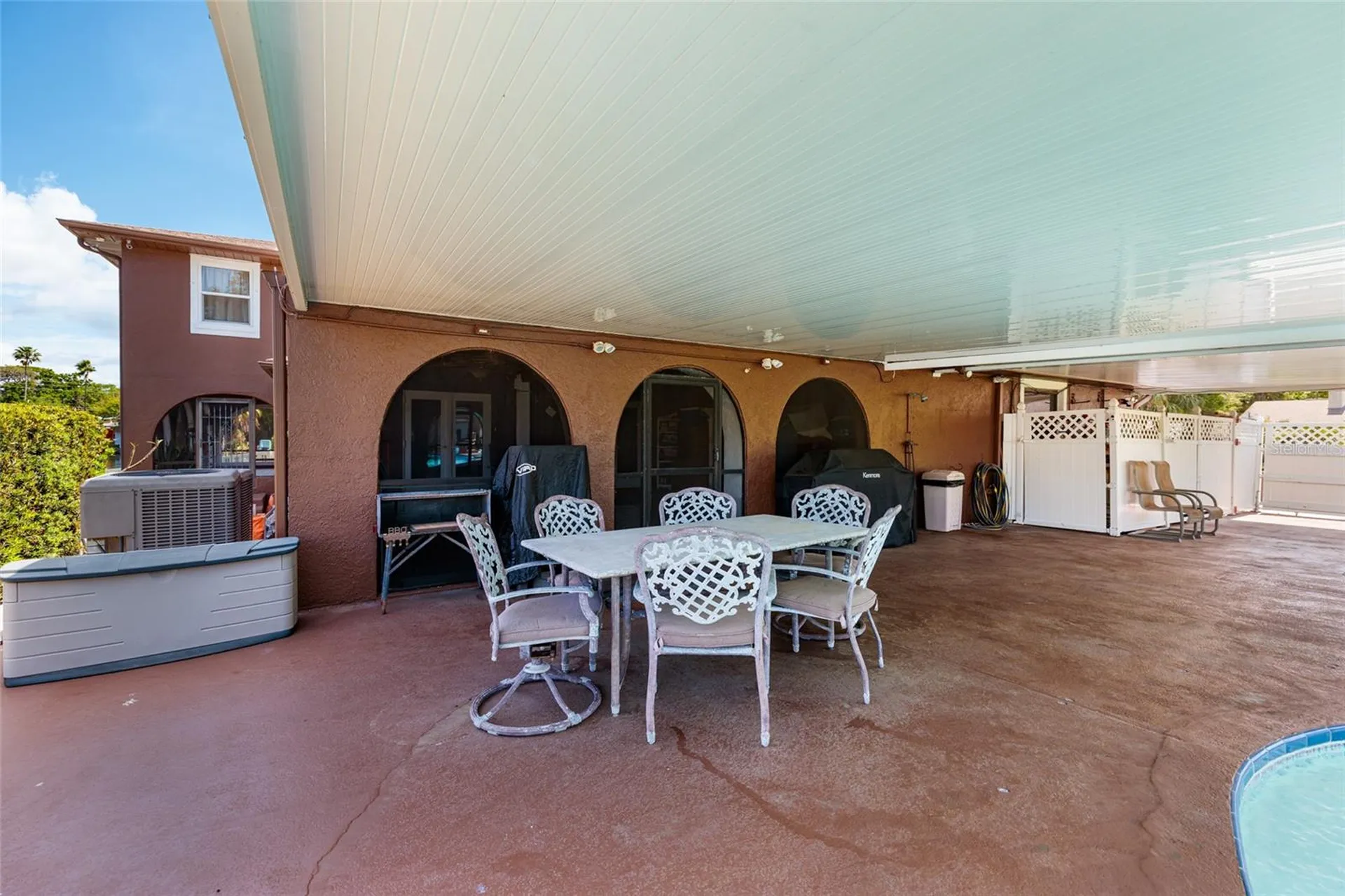 1449 45th Avenue NE St Petersburg FL 33703
