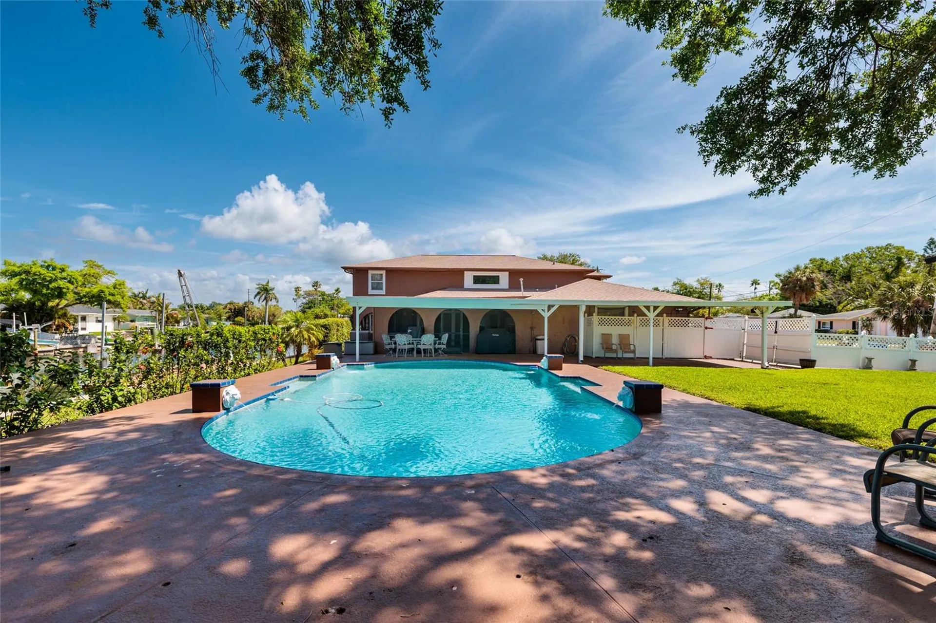 1449 45th Avenue NE St Petersburg FL 33703