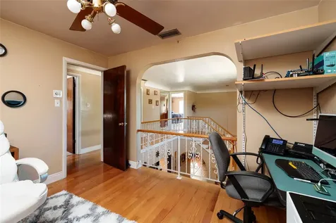 1449 45th Avenue NE St Petersburg FL 33703