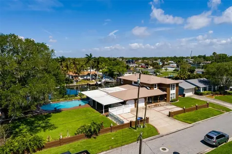 1449 45th Avenue NE St Petersburg FL 33703
