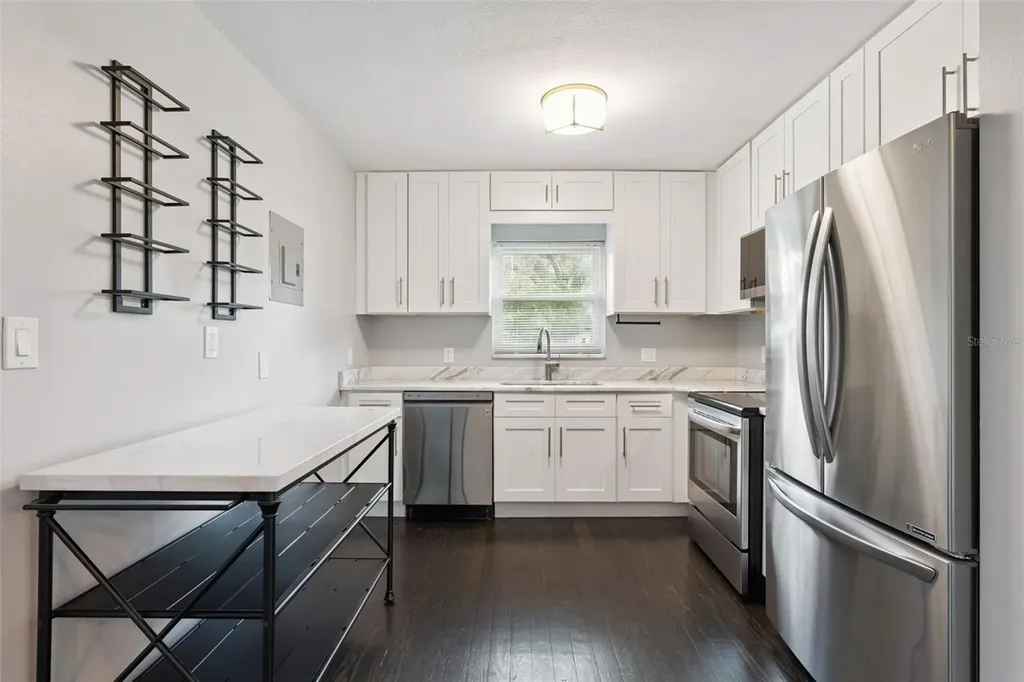2001 Gale Street Orlando FL 32803