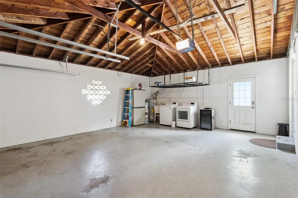 2001 Gale Street Orlando FL 32803