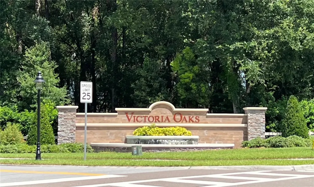 160 Victoria Oaks Boulevard Deland FL 32724