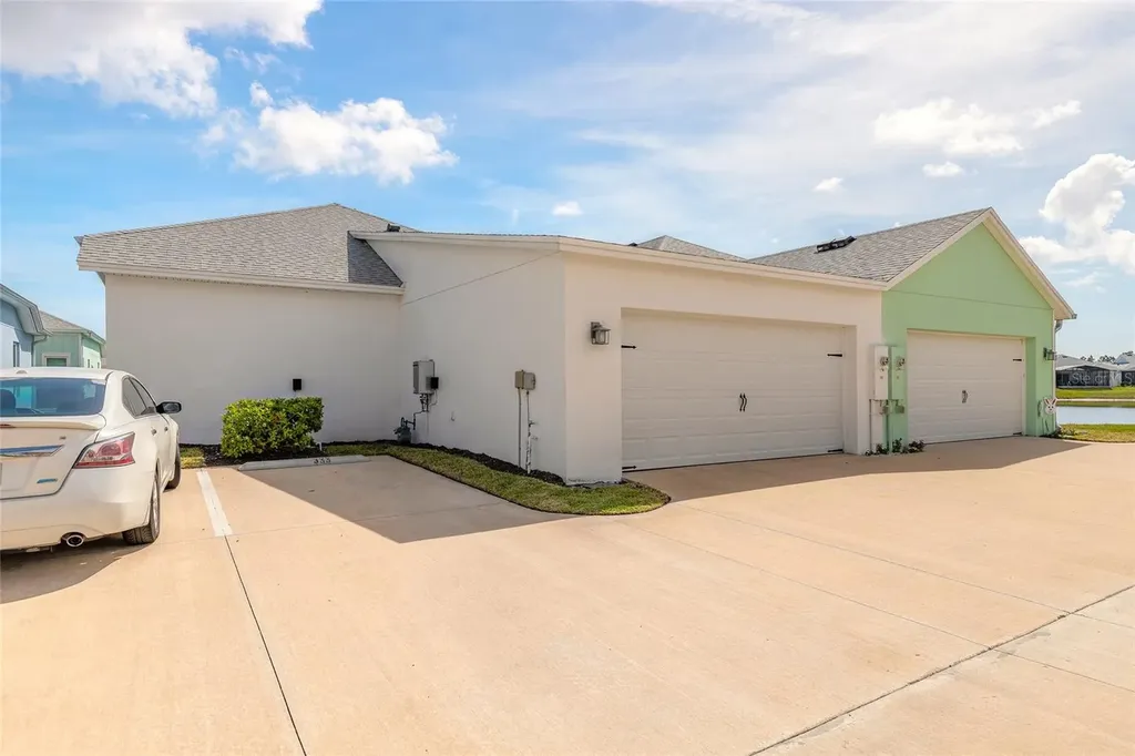 331 Cool Waters Way Daytona Beach FL 32124