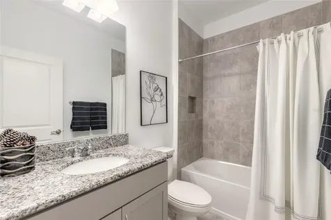 331 Cool Waters Way Daytona Beach FL 32124