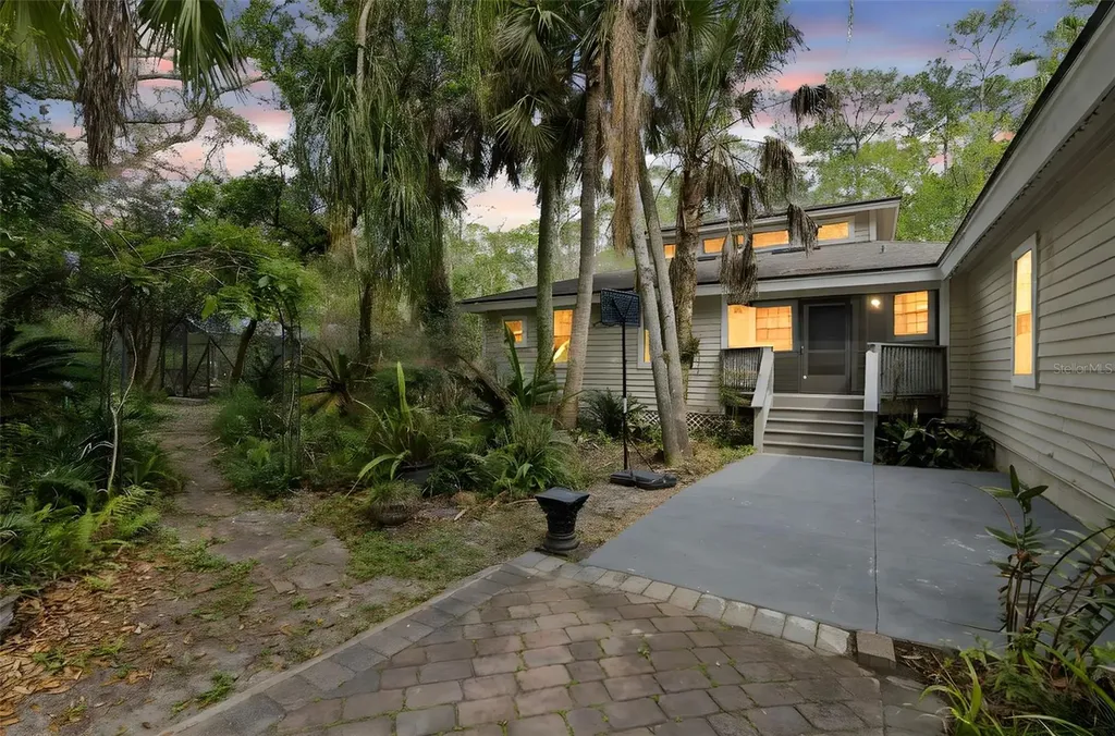 156 Big Oak Bend Chuluota FL 32766