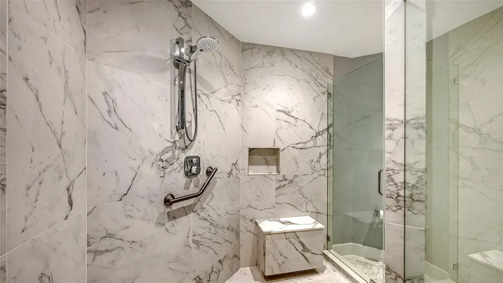 415 L Ambiance Drive Longboat Key FL 34228