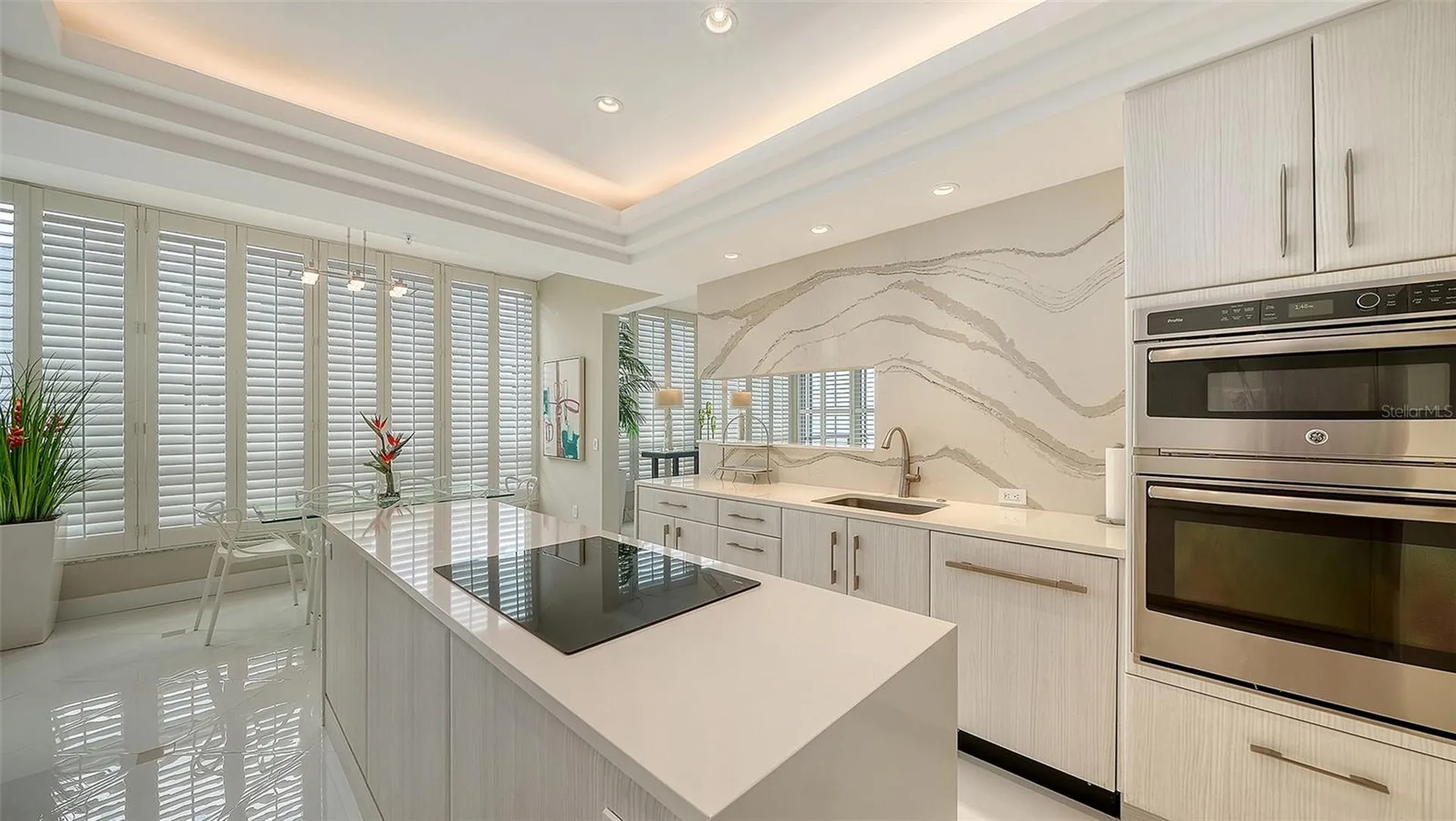 415 L Ambiance Drive Longboat Key FL 34228