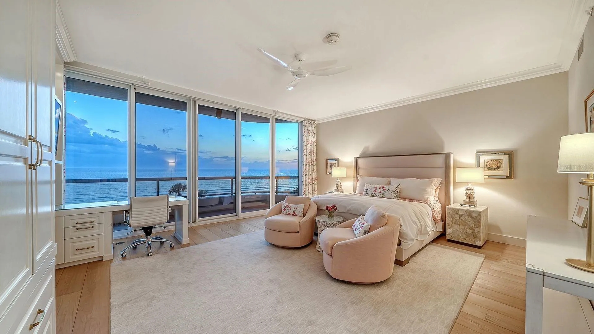 415 L Ambiance Drive Longboat Key FL 34228