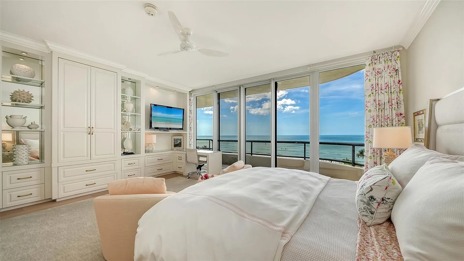 415 L Ambiance Drive Longboat Key FL 34228