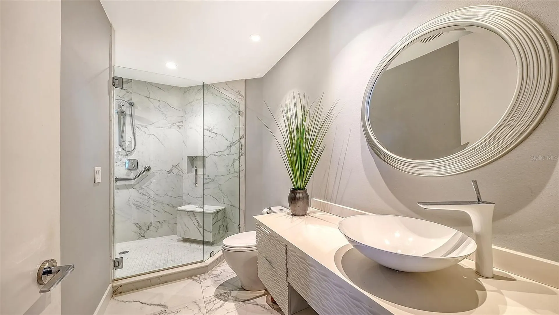 415 L Ambiance Drive Longboat Key FL 34228