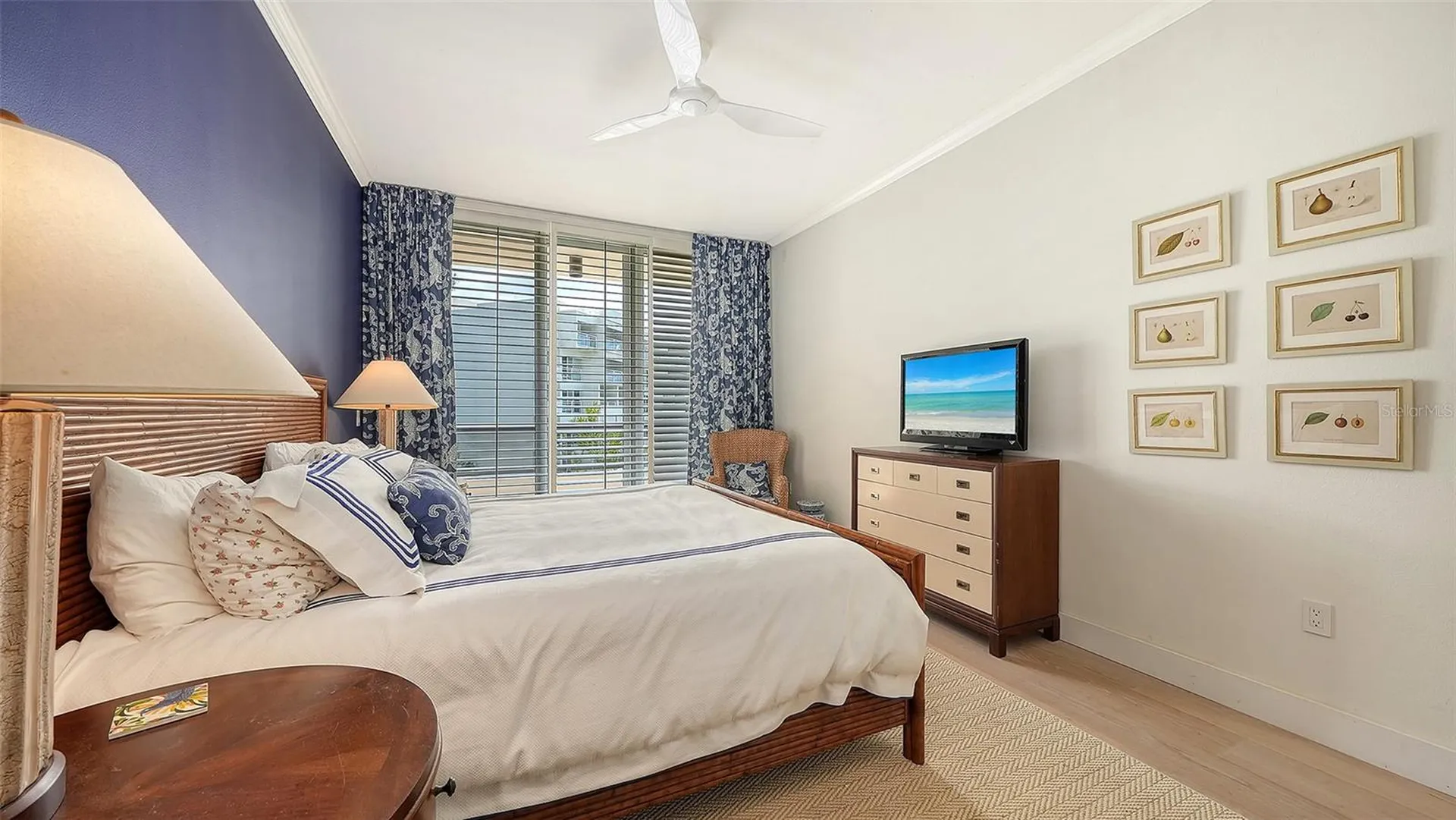 415 L Ambiance Drive Longboat Key FL 34228