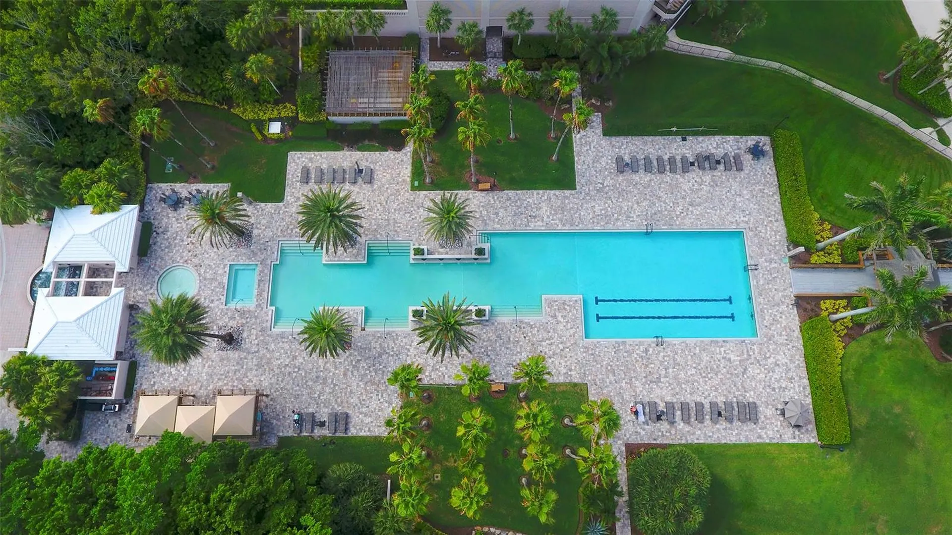 415 L Ambiance Drive Longboat Key FL 34228